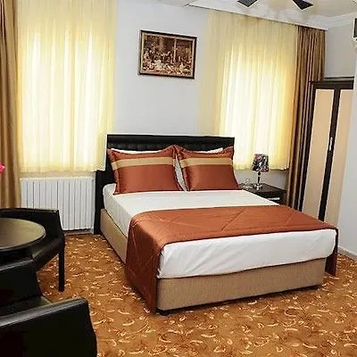Hotel Kuk Istanbul 3*,